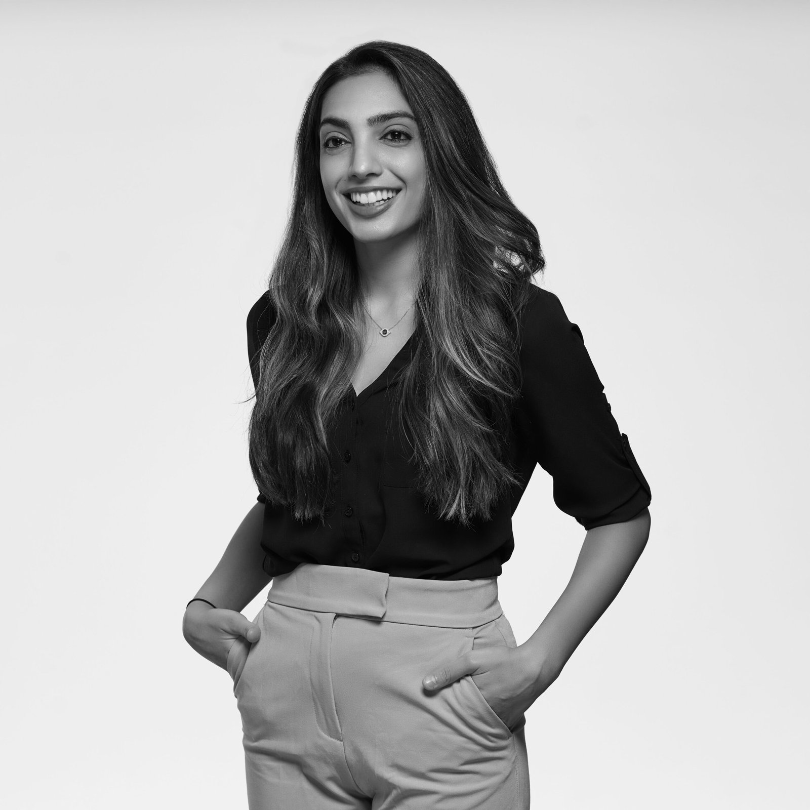 Woman Portrait Photographer in Bahrain